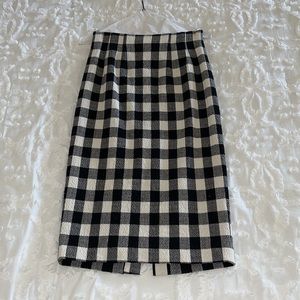 VERONICA BEARD Black and White Plaid Knee Length Pencil Skirt